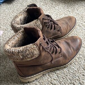 Cliffs by WHITE MOUNTAIN Brown Tan Lace Up Winter Boots